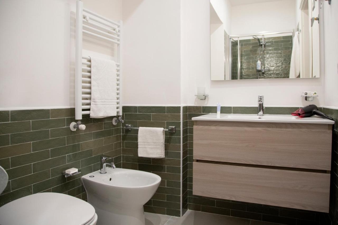 Handmade Rest Room Naples Extérieur photo