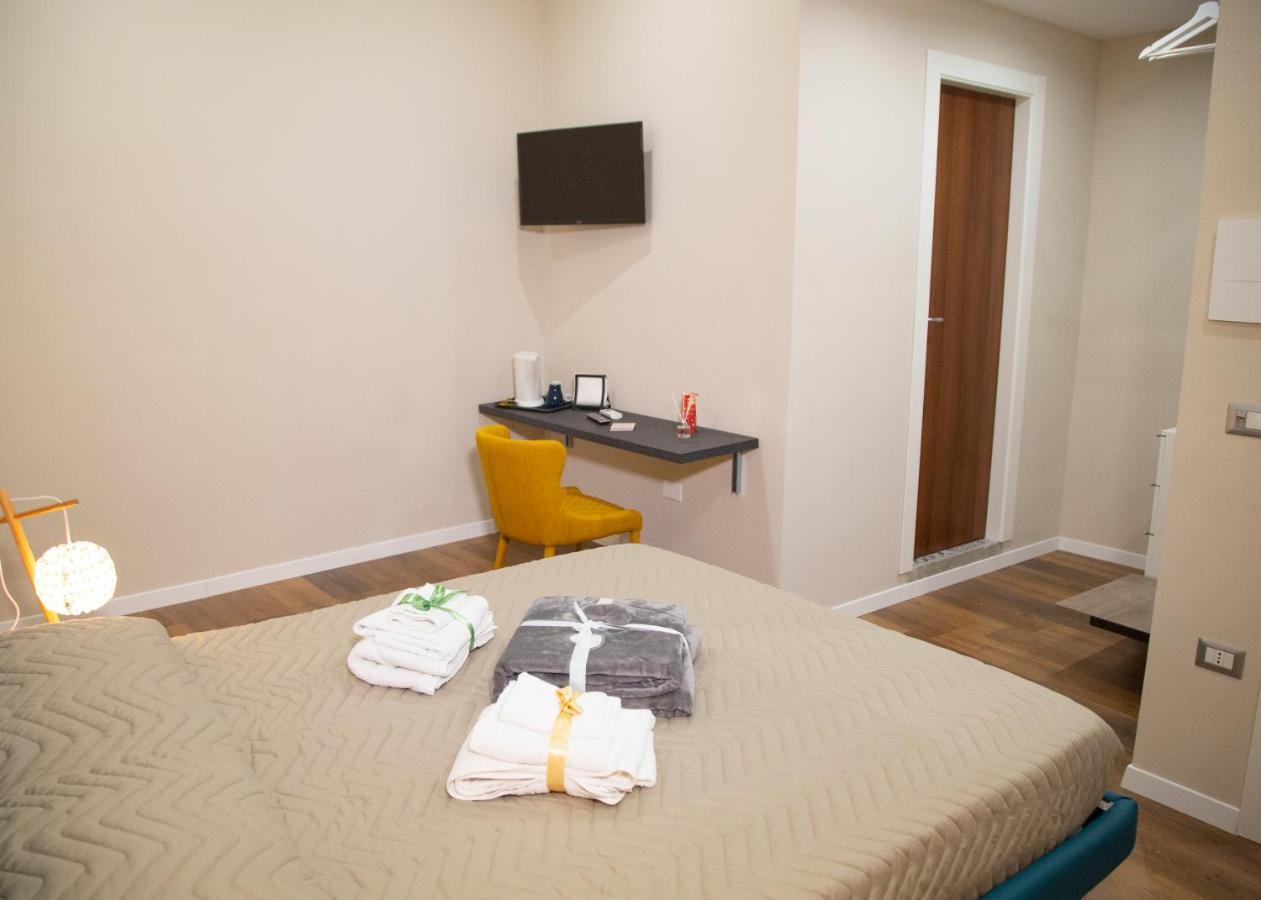 Handmade Rest Room Naples Extérieur photo