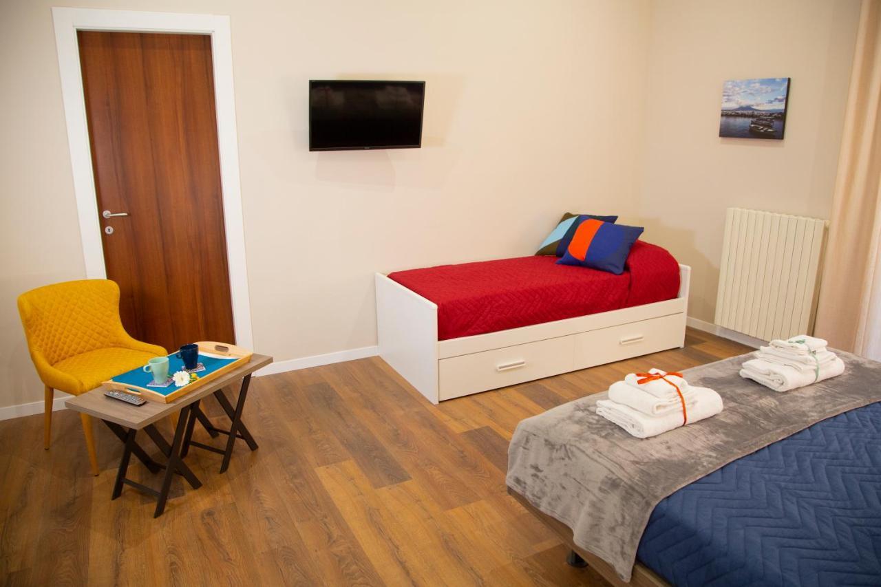 Handmade Rest Room Naples Extérieur photo