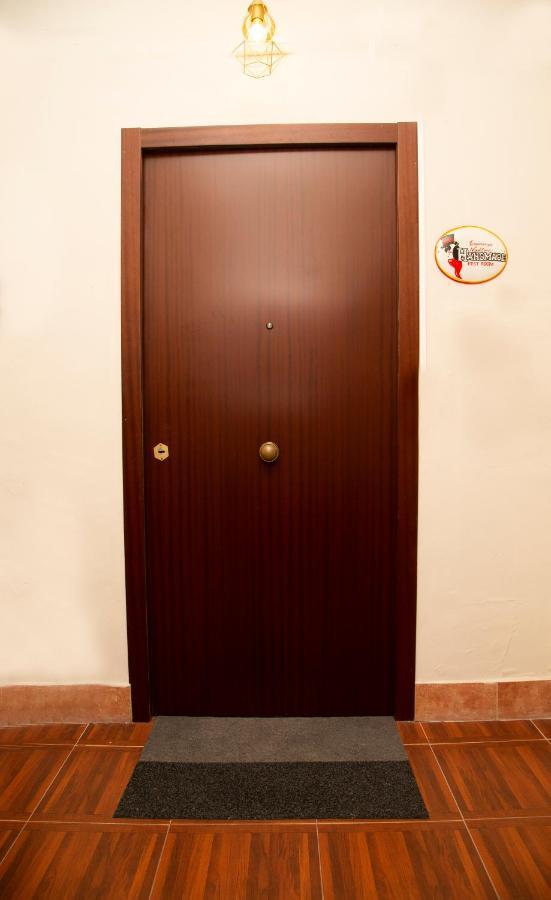 Handmade Rest Room Naples Extérieur photo